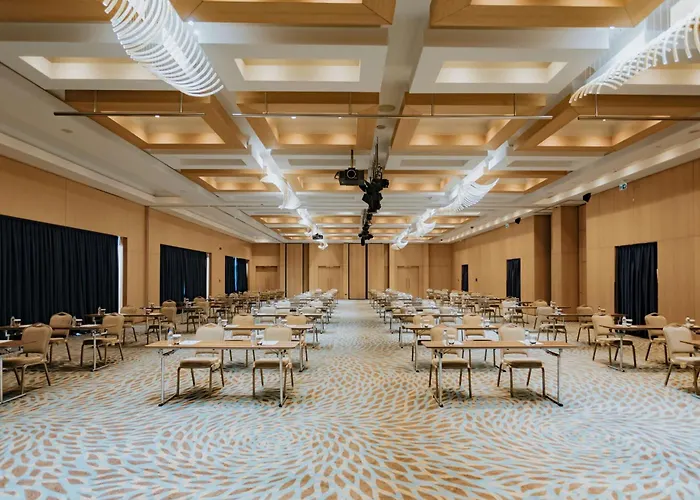 Doubletree By Hilton Trabzon