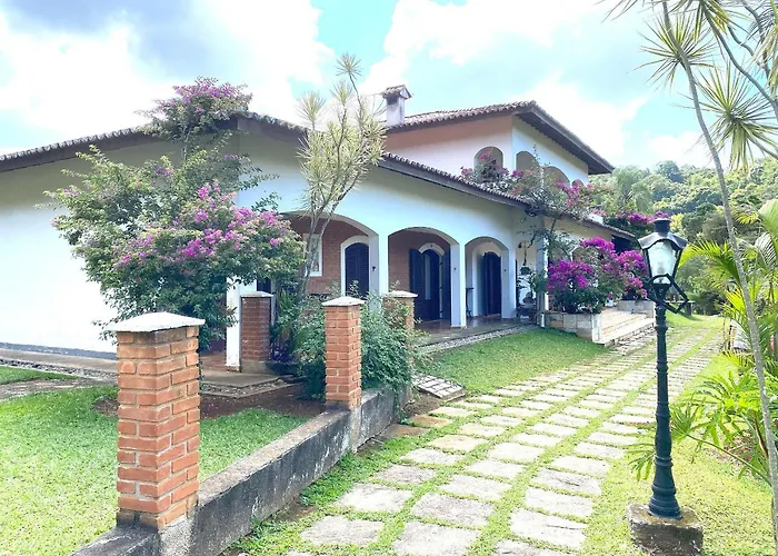 Espaço Eslovaquia - Casarão com Piscina, Paz e Conexão com a Natureza