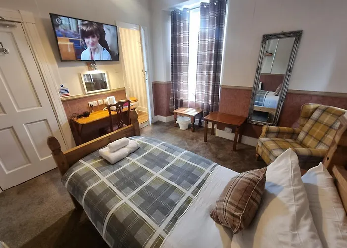 Roy Bridge Hotel
