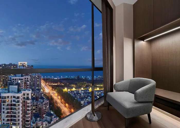 Doubletree By Hilton Yantai Golden Coast Hotel & Suites
