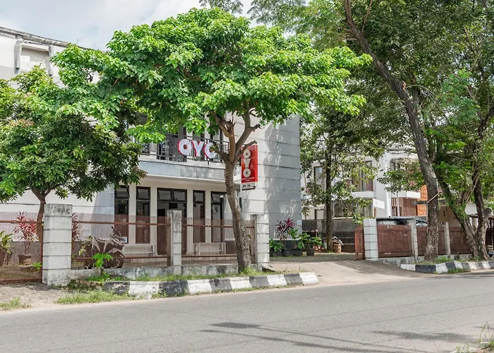 Hotel O Kambang Iwak Area Near Kambang Iwak Park Formerly Kerangga