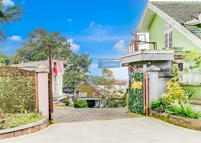 Villa Puncak Agape Near Cipanas Mitra Reddoorz