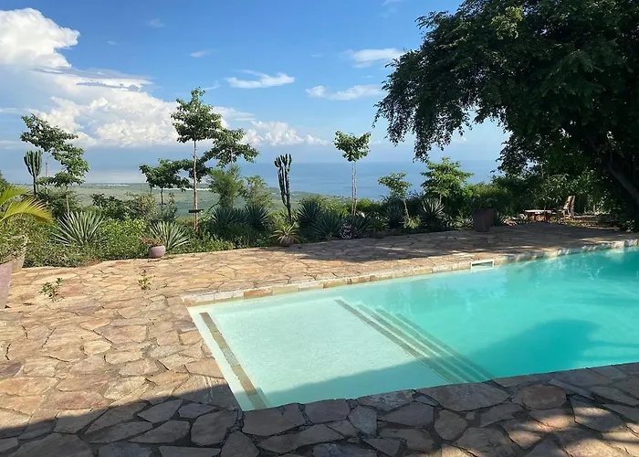 Kikonko Lodge
