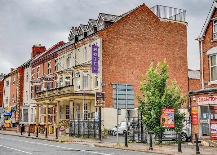 Empire Hotel