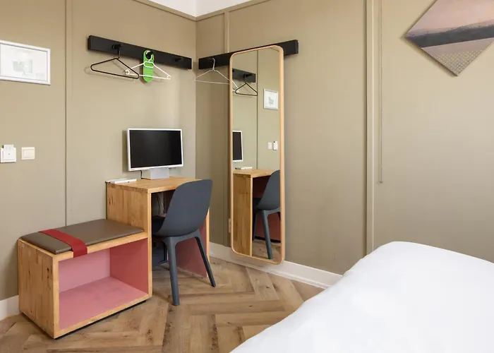 Hotel Light
