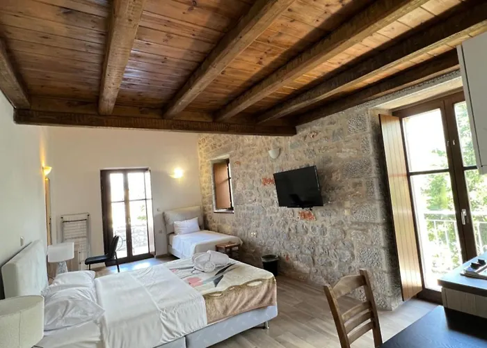Koukouri Suites