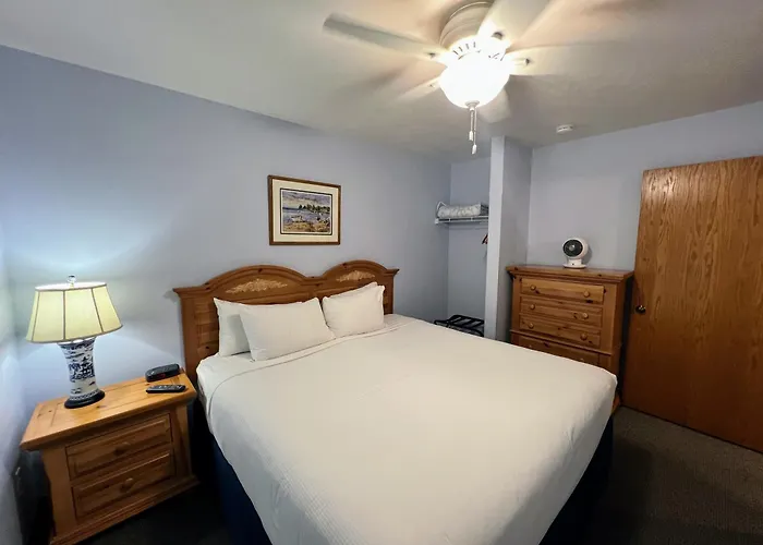Bay Breeze Resort