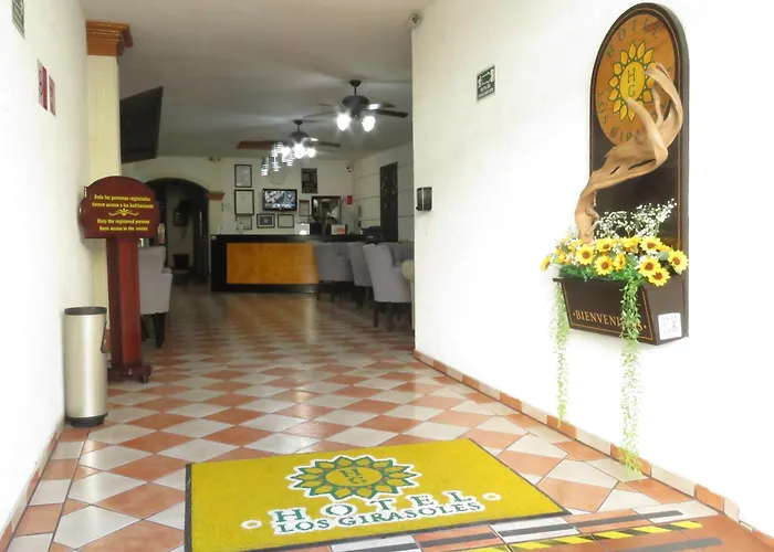 Hotel Los Girasoles