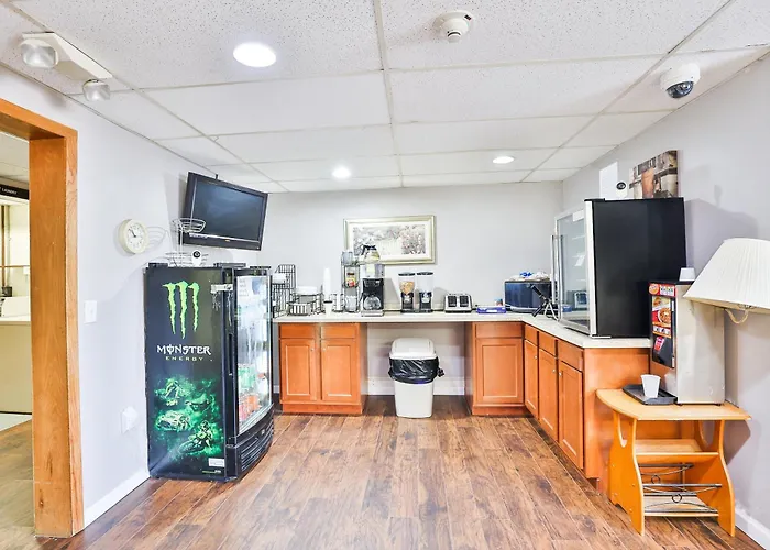 Oyo Hotel Pipestone Mn, Canterbury Park