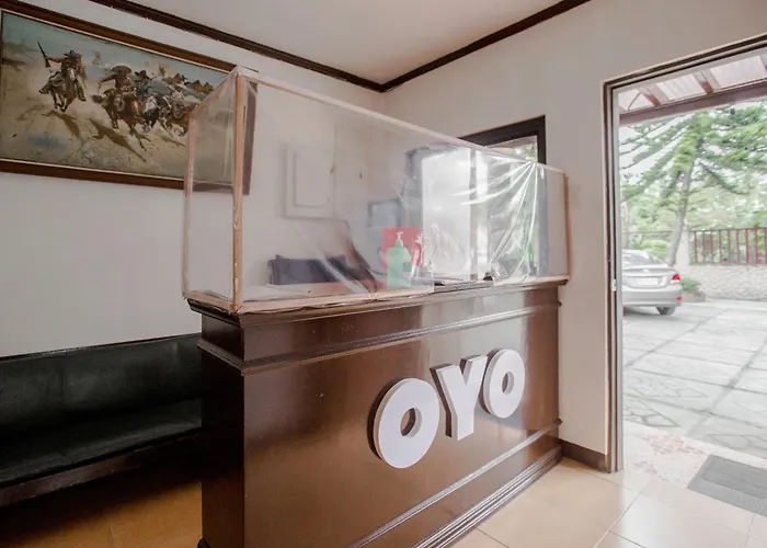 Oyo 741 Sierra Travellers Inn