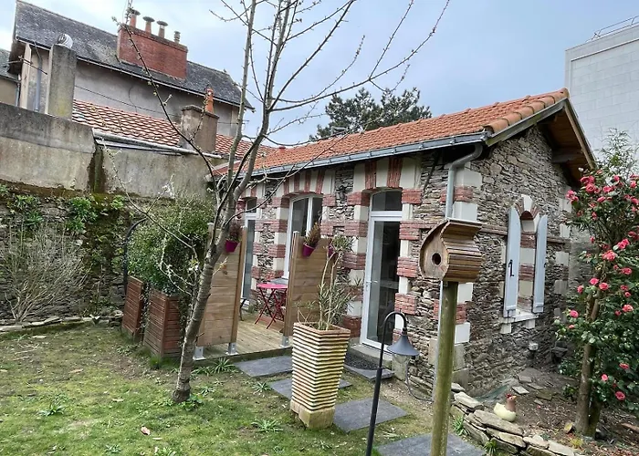 Maison indépendante cosy avec terrasse privée - La Laiterie
