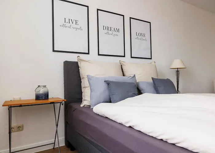 zentrale Ferienwohnung neu renoviert