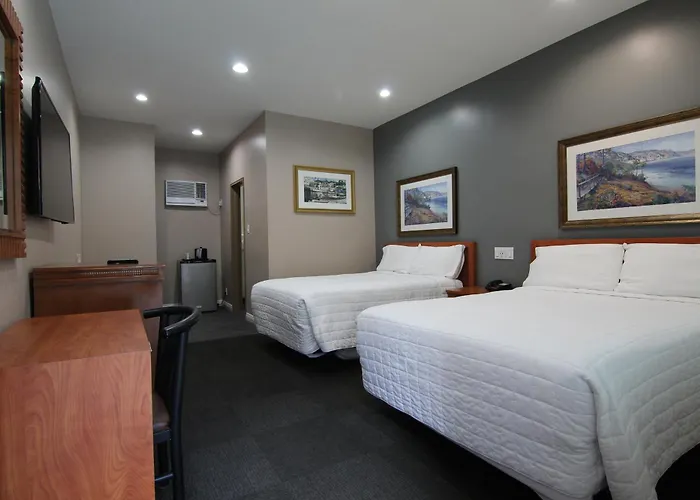 Dunes Inn - Wilshire (Adults Only)