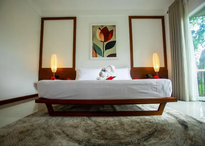 Tropical Life Resort And Spa