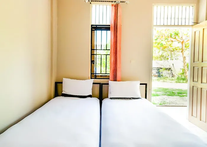 Oyo Life 2745 Nabeza House