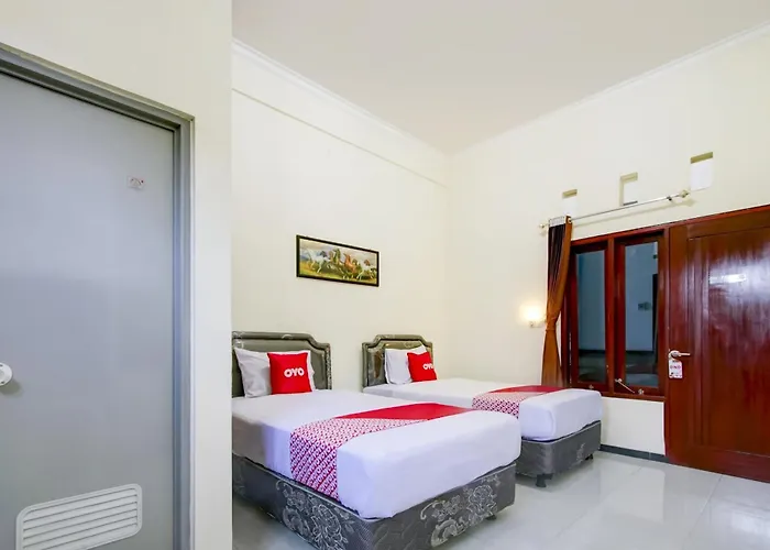 Capital O 90151 Guest House 180