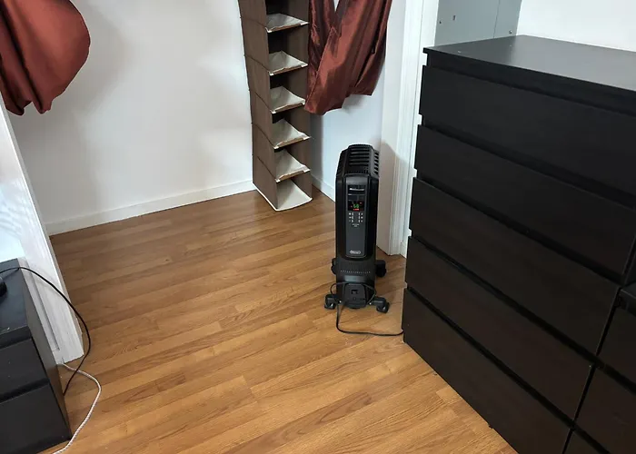 Amazing Large Private Studio Plus