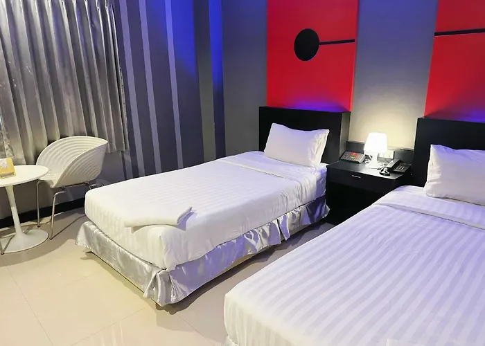 Capital O 75514 Vasidtee City Hotel