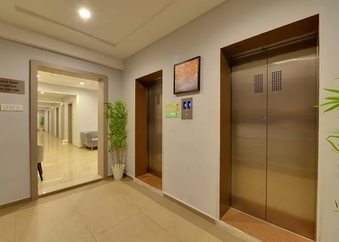 Iris Beacon Hotel