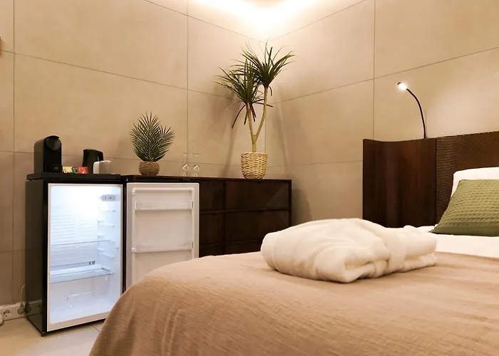 Hike & Bike Hotel
