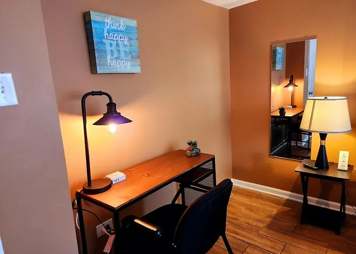Modern 2 Beds Apt Close Downtown