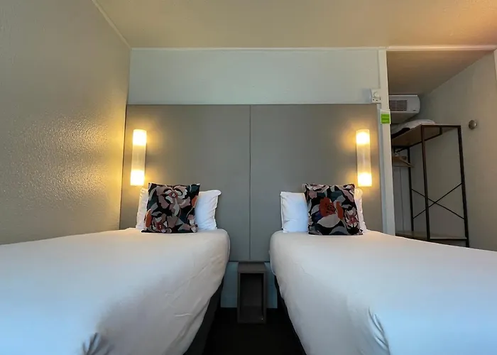 Brit Hotel Quimper Sud Climatise
