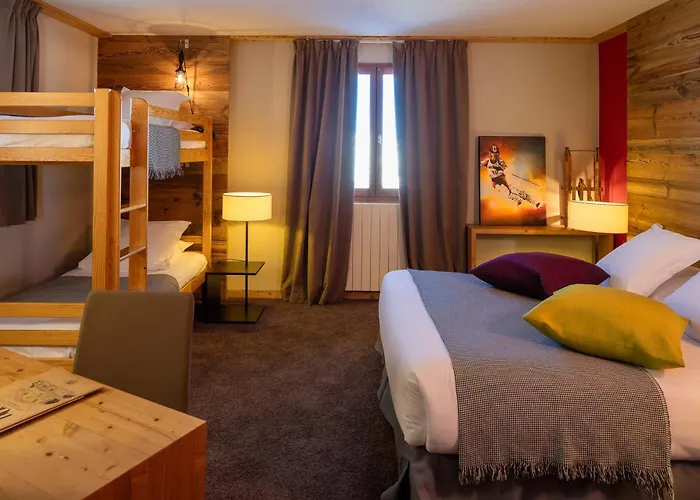 Hillary Hotel