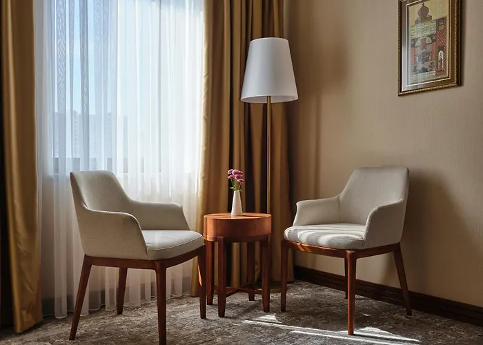 The Central Point Hotel Baku