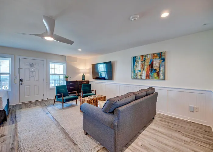 104 Queen Pet Friendly Suite, 1St Floor Nest