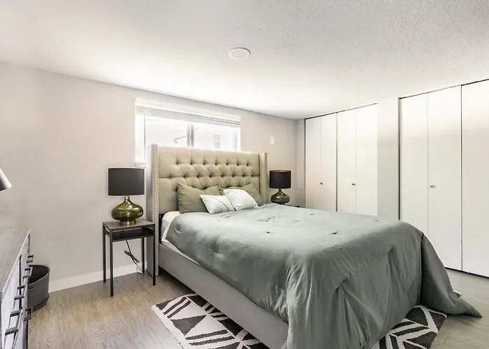 Tranquil Gem In Renton Minutes From Seattle