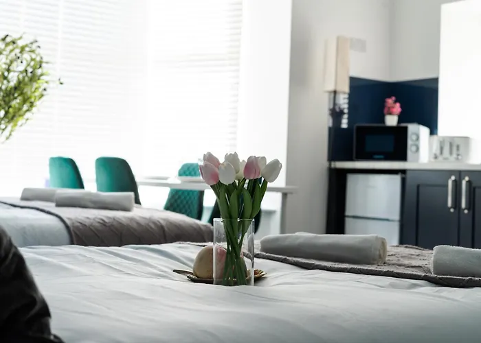 Open Mind Property - Apartment With 2 Double Beds