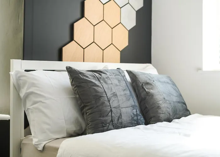 Open Mind Property - Flat With 2 Double Beds
