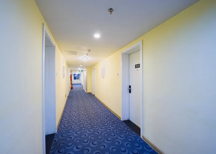 7Days Inn Foshan Zumiao Baihua Plaza