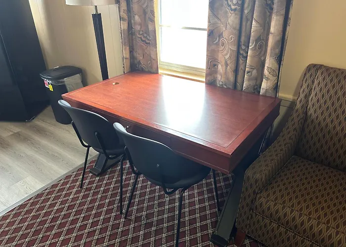 Presque Isle Motel