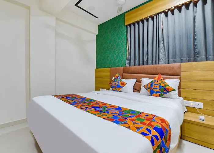 Green Tree Hotel