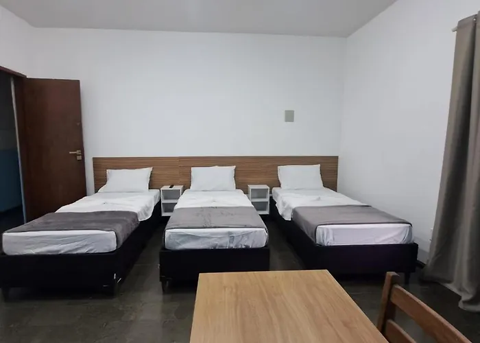 Rua Nova Hotel