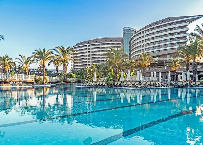 Royal Wings Hotel