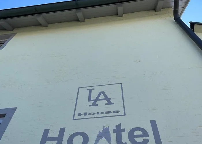 House La Neuschwanstein Blick - Budget City Hotel