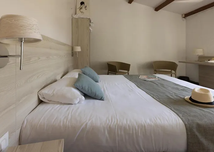 Logis Hôtel de la Plage
