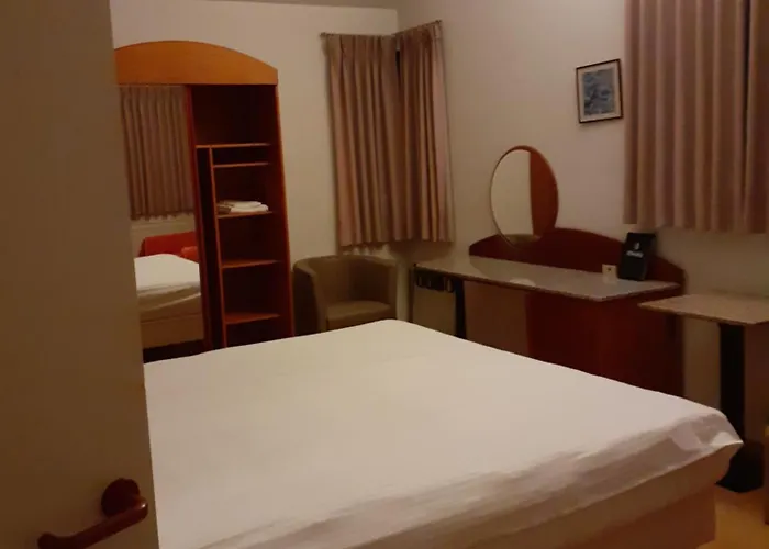 Alsput Hotel