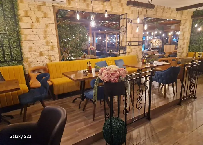 Family Hotel Kedara