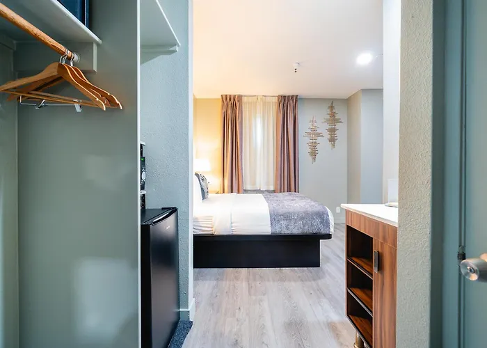 Urban Boutique Hotel- Little Italy, Downtown San Diego