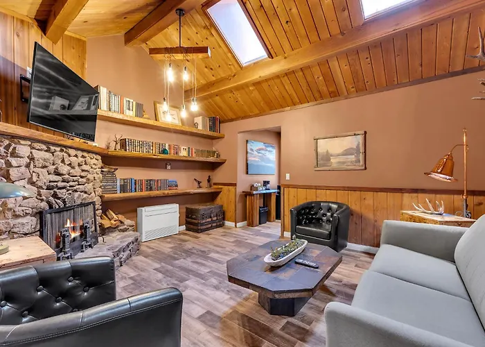 Idyllwild Inn And Strawberry Creek Inn