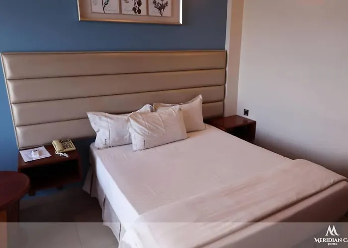 Meridian CA Hotel