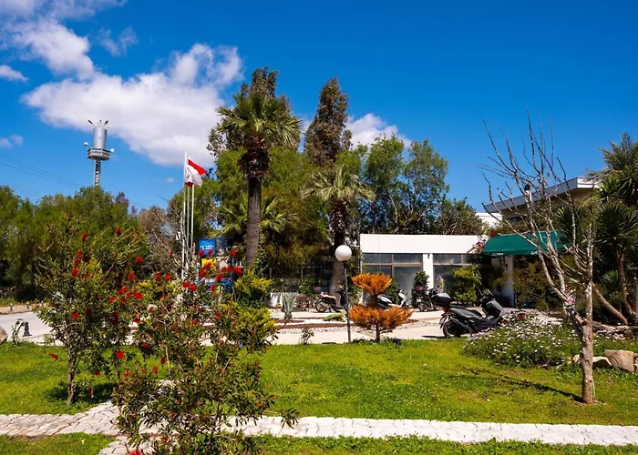 Flora Hotel