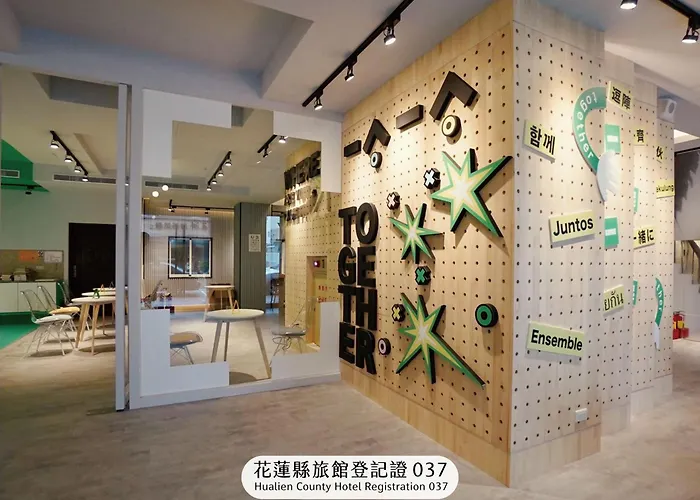 together hotel Hualien Zhongshan
