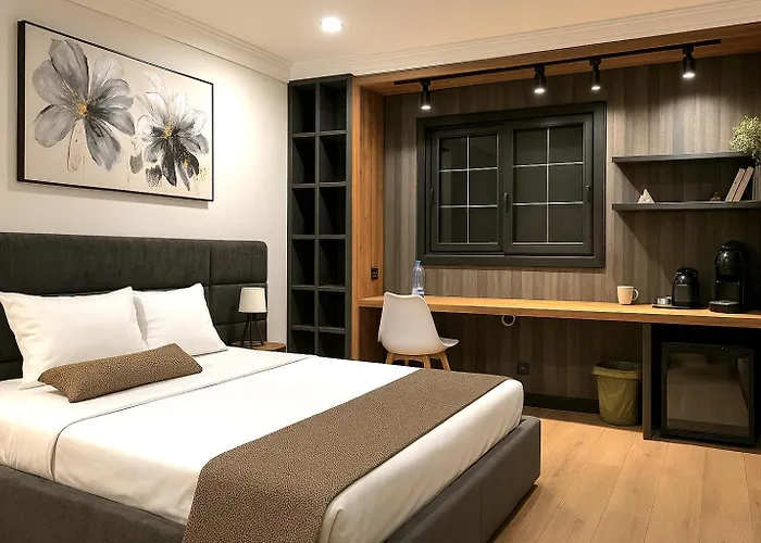 Maya Appartements & Suites