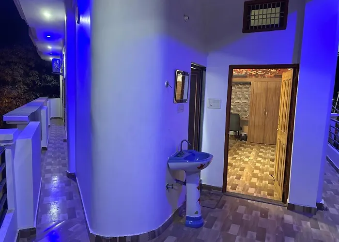Atithi Palace Luxury Guest House
