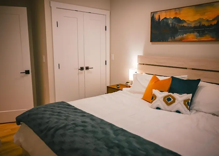 Courtenay Luxe Suite