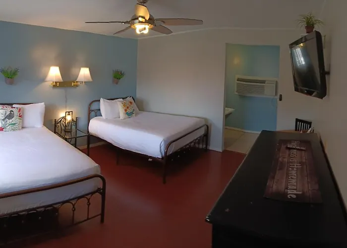 El Rancho Motel